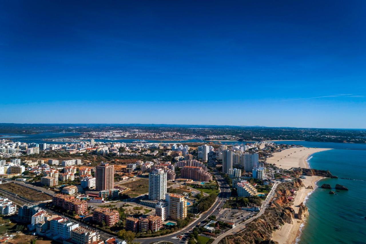 B02 - Fantastic Apartment With Pool Portimao Bagian luar foto