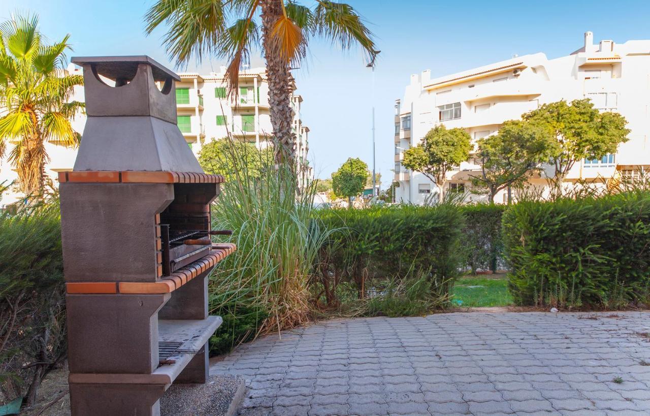 B02 - Fantastic Apartment With Pool Portimao Bagian luar foto