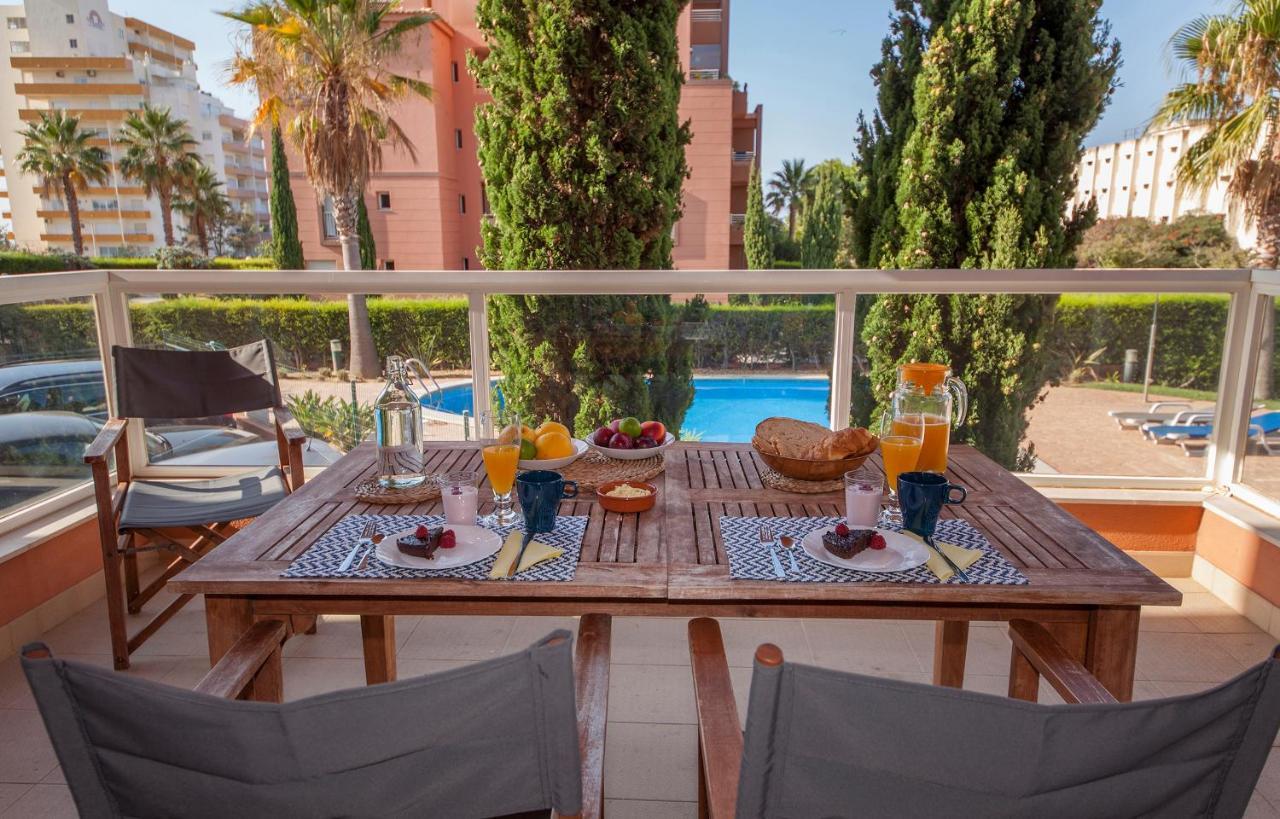 B02 - Fantastic Apartment With Pool Portimao Bagian luar foto